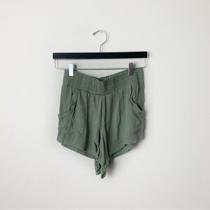 [Prana] Green Elastic Waist High Rise Comfortable Shorts